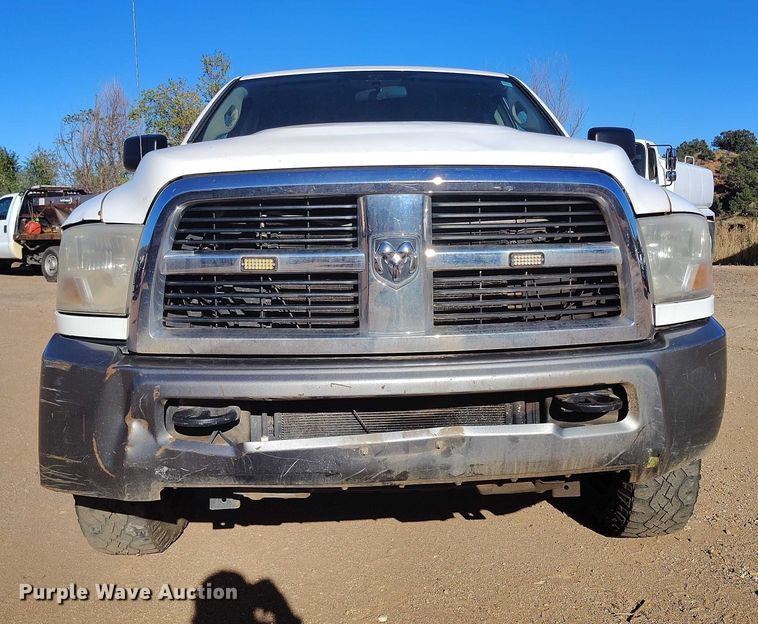 image for item BI9772 2011 Dodge Ram 2500HD Crew Cab pickup truck