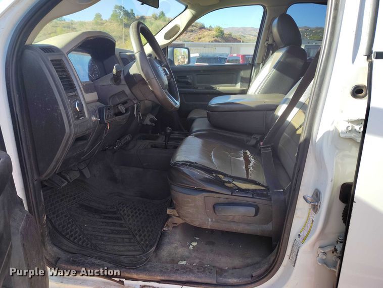 image for item BI9772 2011 Dodge Ram 2500HD Crew Cab pickup truck