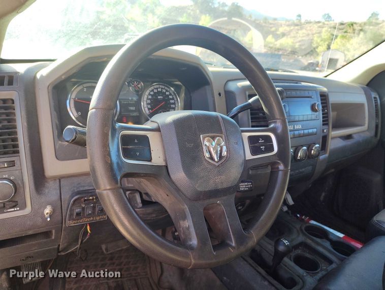 image for item BI9772 2011 Dodge Ram 2500HD Crew Cab pickup truck