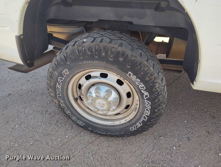 image for item BI9772 2011 Dodge Ram 2500HD Crew Cab pickup truck