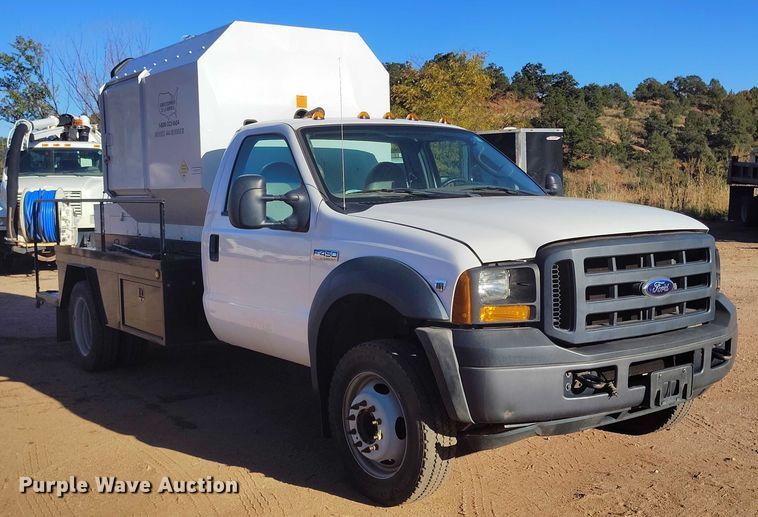 image for item BI9773 2006 Ford F450 Super Duty XL sewer rodder truck