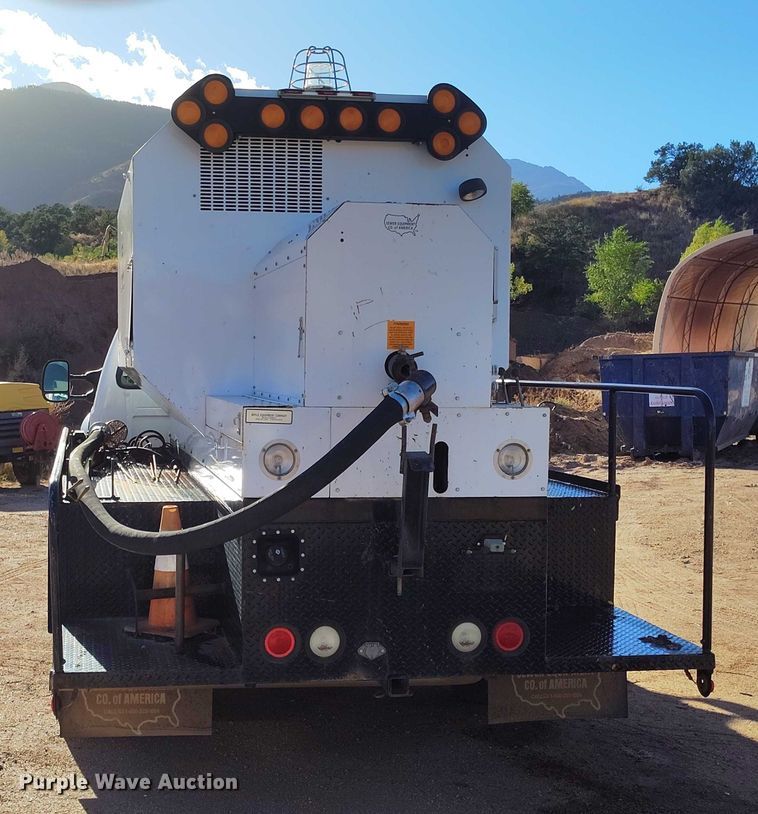 image for item BI9773 2006 Ford F450 Super Duty XL sewer rodder truck