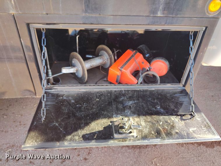 image for item BI9773 2006 Ford F450 Super Duty XL sewer rodder truck