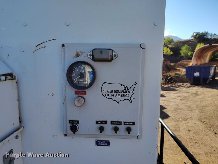 image for item BI9773 2006 Ford F450 Super Duty XL sewer rodder truck