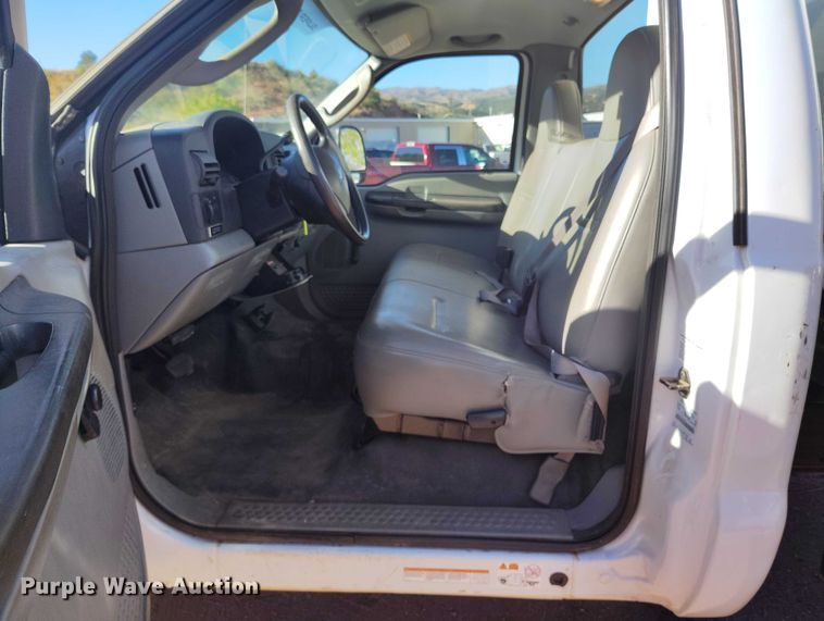 image for item BI9773 2006 Ford F450 Super Duty XL sewer rodder truck