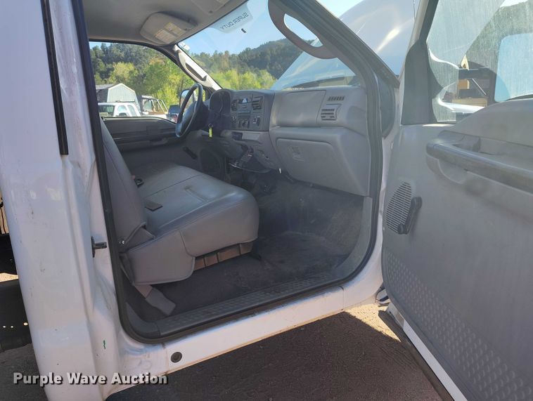 image for item BI9773 2006 Ford F450 Super Duty XL sewer rodder truck