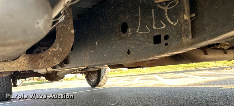 image for item DF8642 2016 Ford F150 XL SuperCab pickup truck