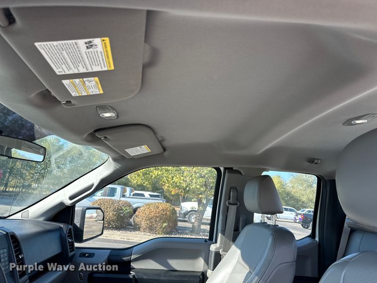 image for item DF8642 2016 Ford F150 XL SuperCab pickup truck