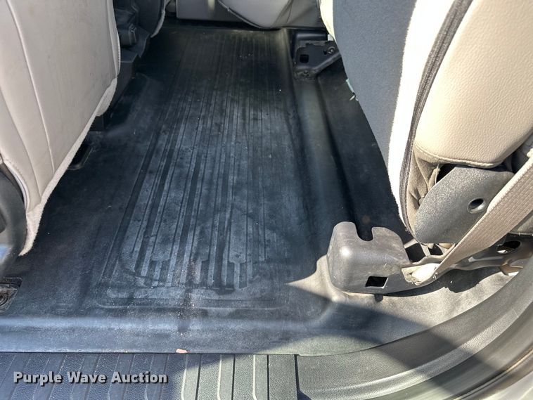 image for item DF8642 2016 Ford F150 XL SuperCab pickup truck