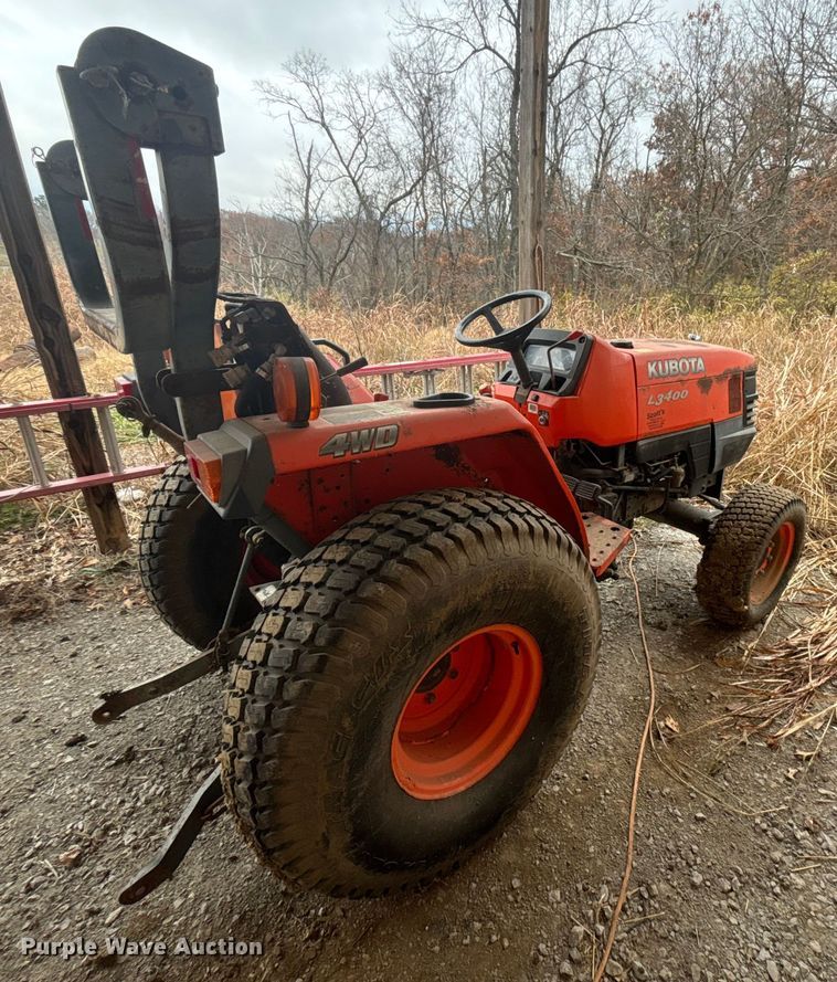 image for item DK0185 Kubota L3400 MFWD lawn tractor