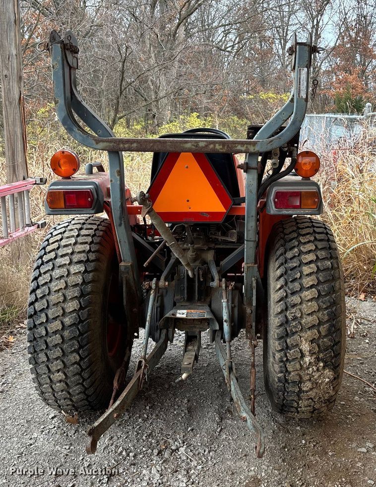 image for item DK0185 Kubota L3400 MFWD lawn tractor