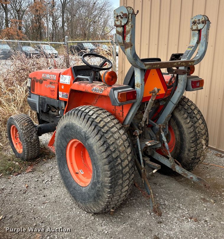 image for item DK0185 Kubota L3400 MFWD lawn tractor