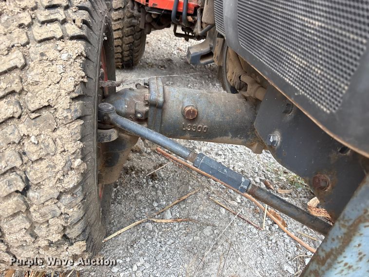 image for item DK0185 Kubota L3400 MFWD lawn tractor