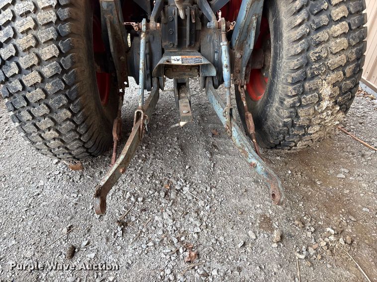 image for item DK0185 Kubota L3400 MFWD lawn tractor