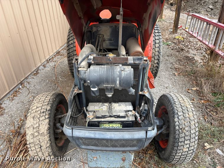 image for item DK0185 Kubota L3400 MFWD lawn tractor