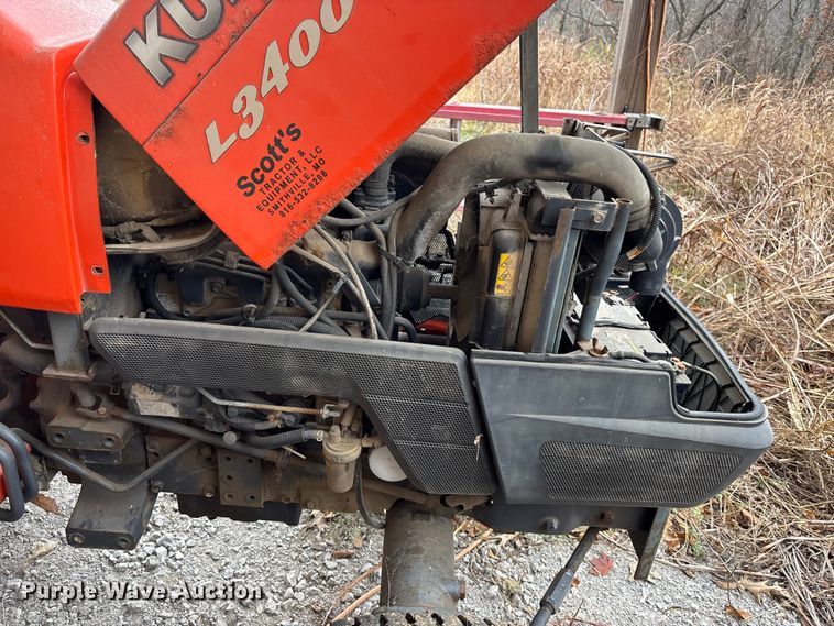 image for item DK0185 Kubota L3400 MFWD lawn tractor