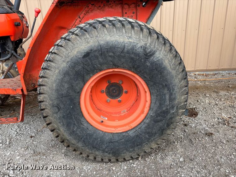 image for item DK0185 Kubota L3400 MFWD lawn tractor