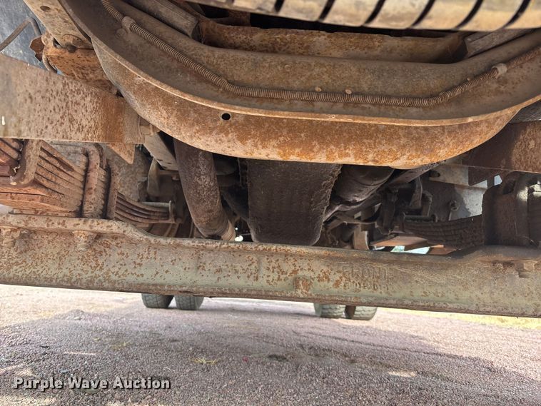 image for item DK0217 1992 International 4700 dump truck