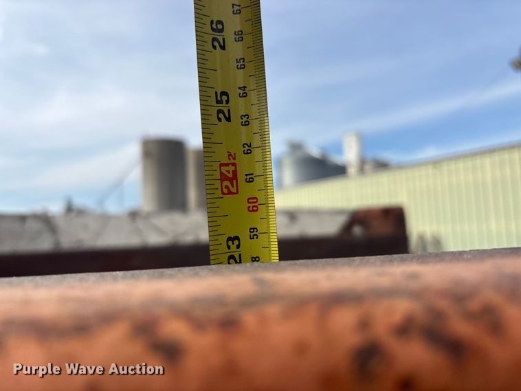 image for item DK0217 1992 International 4700 dump truck