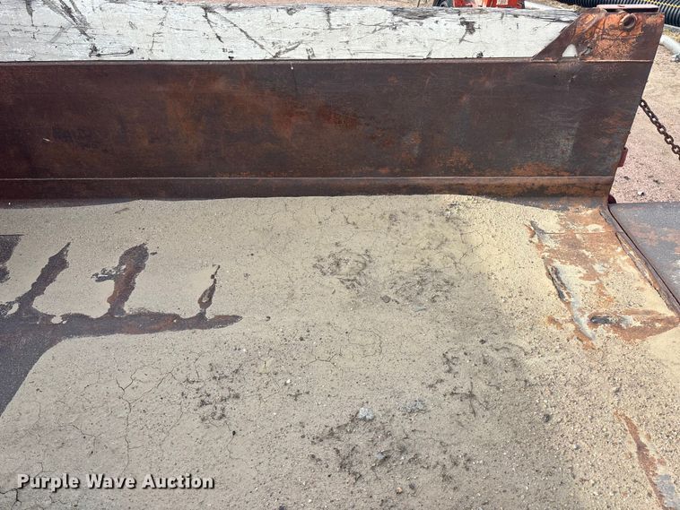 image for item DK0217 1992 International 4700 dump truck