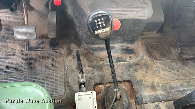 image for item DK0217 1992 International 4700 dump truck