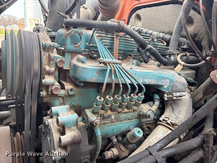 image for item DK0217 1992 International 4700 dump truck