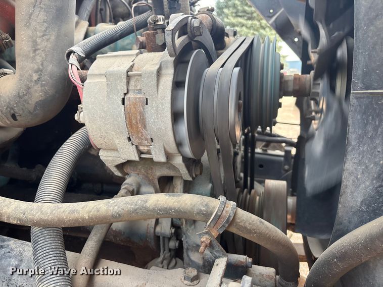 image for item DK0217 1992 International 4700 dump truck