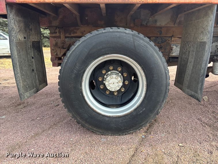 image for item DK0217 1992 International 4700 dump truck