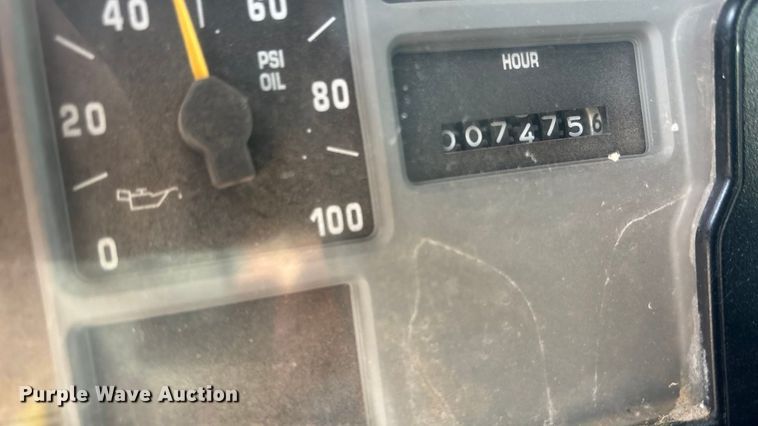 image for item DK0217 1992 International 4700 dump truck