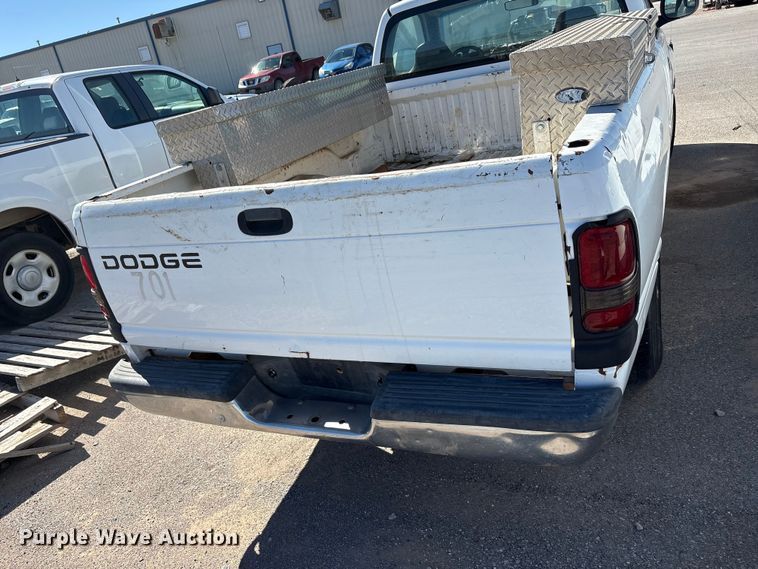 image for item DK6819 2001 Dodge Ram 1500 pickup truck