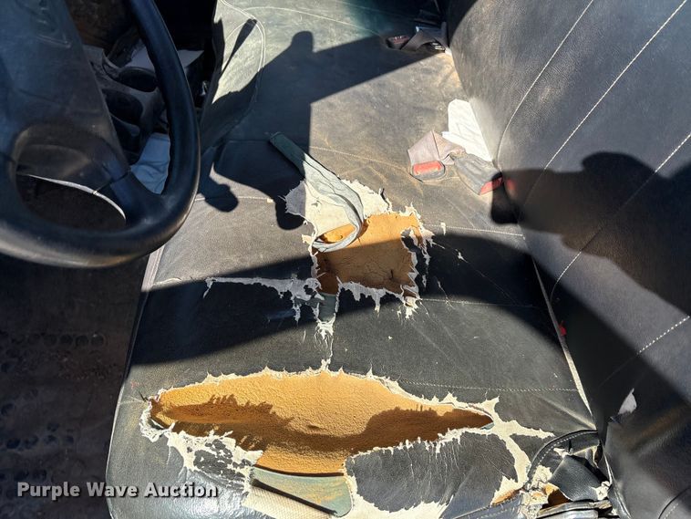 image for item DK6819 2001 Dodge Ram 1500 pickup truck