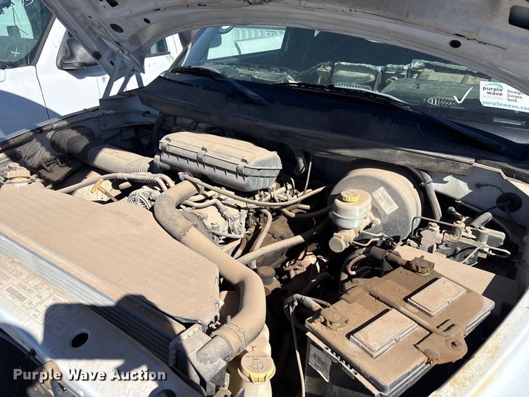 image for item DK6819 2001 Dodge Ram 1500 pickup truck