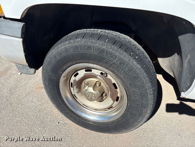 image for item DK6819 2001 Dodge Ram 1500 pickup truck