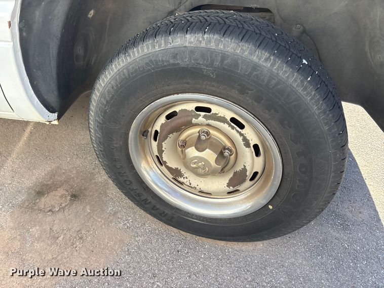 image for item DK6819 2001 Dodge Ram 1500 pickup truck