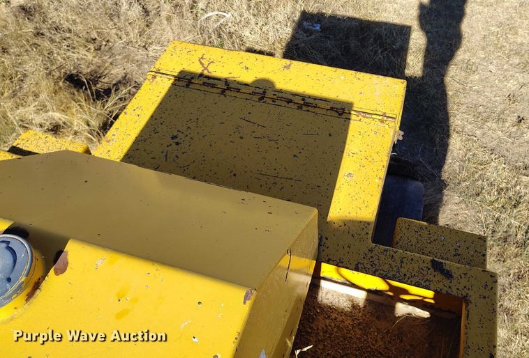 image for item DP5154 Ferguson  SP912 pneumatic roller