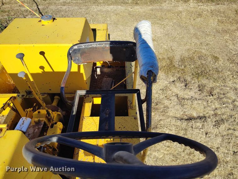 image for item DP5154 Ferguson  SP912 pneumatic roller