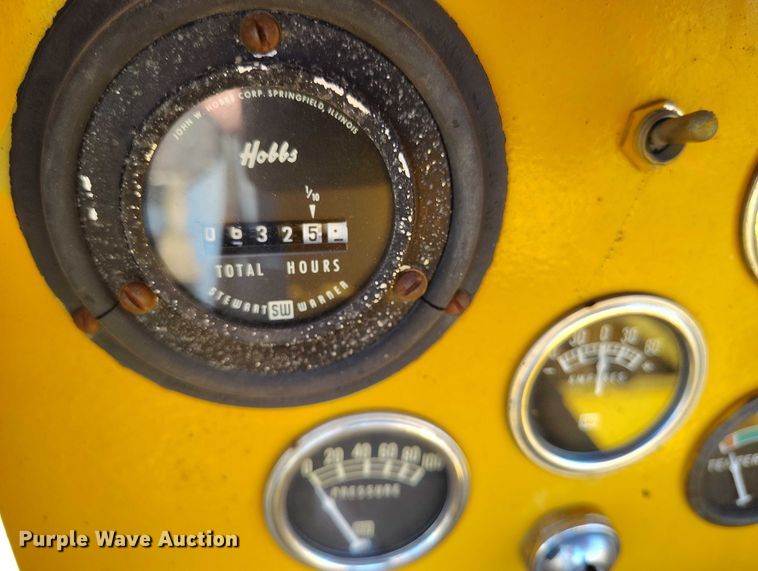 image for item DP5154 Ferguson  SP912 pneumatic roller