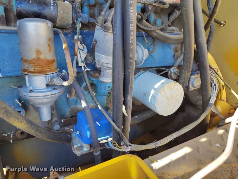 image for item DP5154 Ferguson  SP912 pneumatic roller