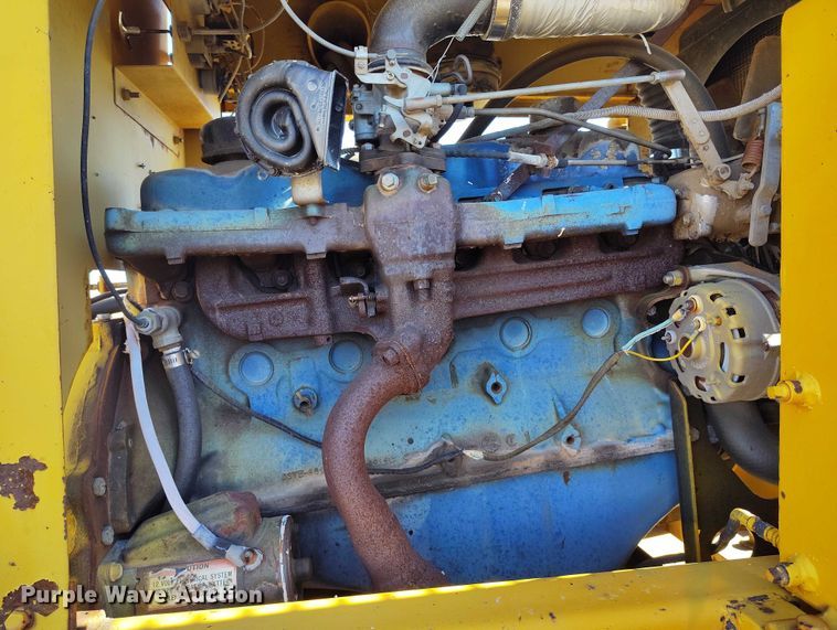 image for item DP5154 Ferguson  SP912 pneumatic roller