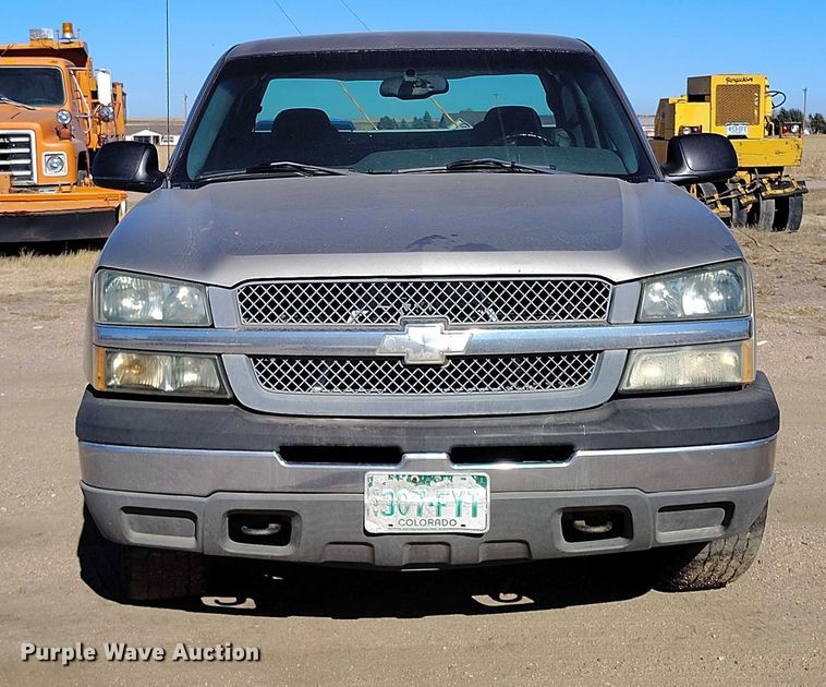 image for item DP5155 2003 Chevrolet Silverado 1500 Ext. Cab pickup truck