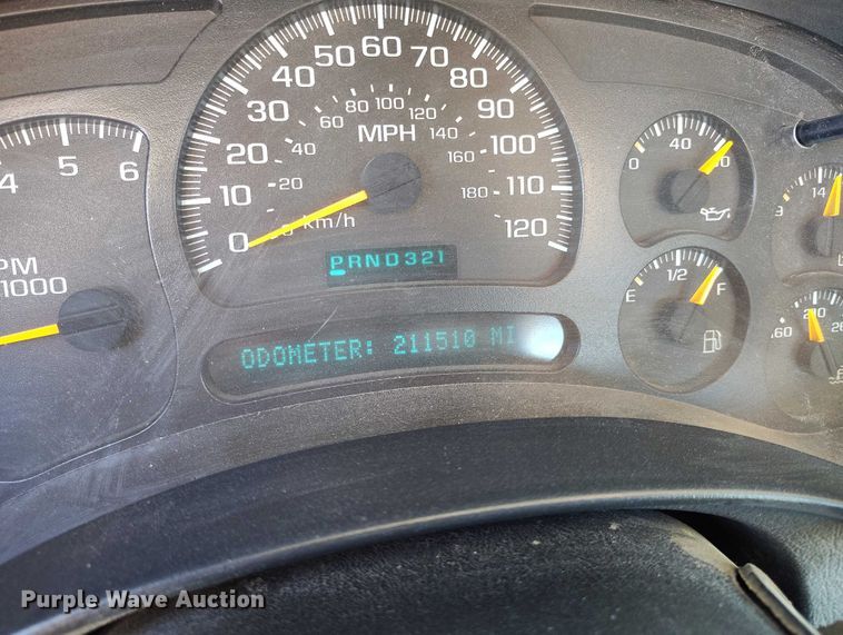 image for item DP5155 2003 Chevrolet Silverado 1500 Ext. Cab pickup truck