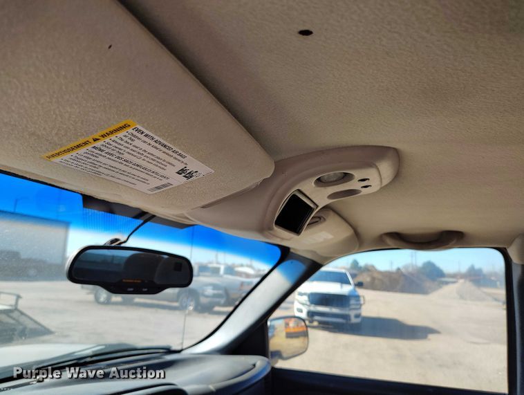 image for item DP5155 2003 Chevrolet Silverado 1500 Ext. Cab pickup truck