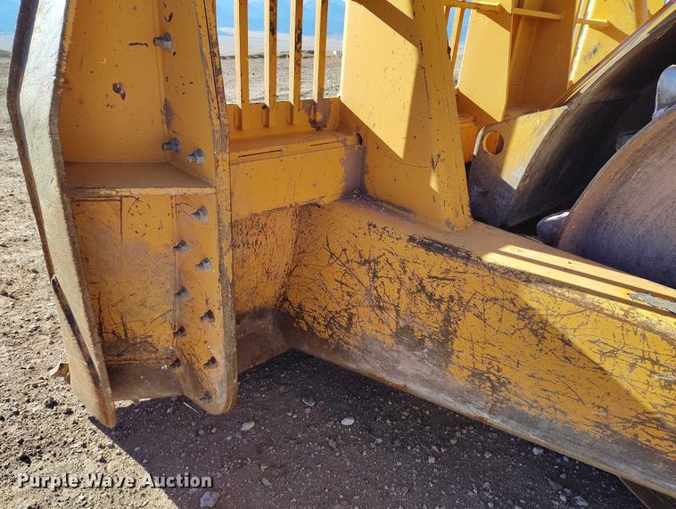 image for item DP5162 CMI TM-3-350 landfill compactor