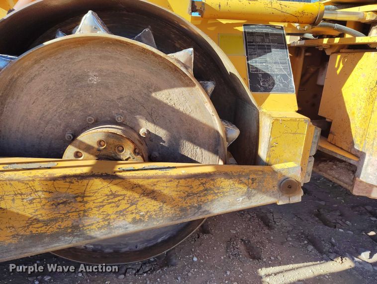 image for item DP5162 CMI TM-3-350 landfill compactor