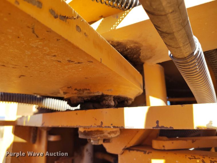 image for item DP5162 CMI TM-3-350 landfill compactor