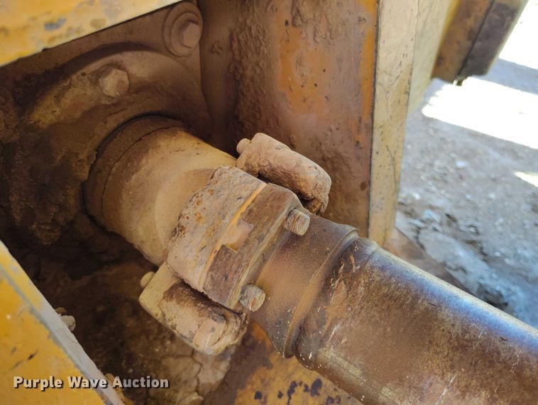 image for item DP5162 CMI TM-3-350 landfill compactor