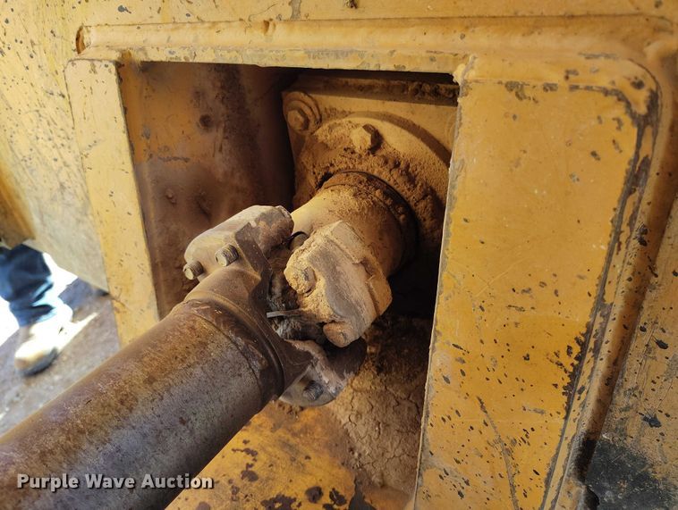 image for item DP5162 CMI TM-3-350 landfill compactor