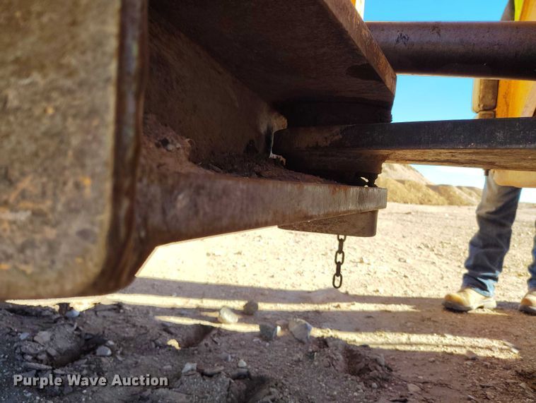 image for item DP5162 CMI TM-3-350 landfill compactor