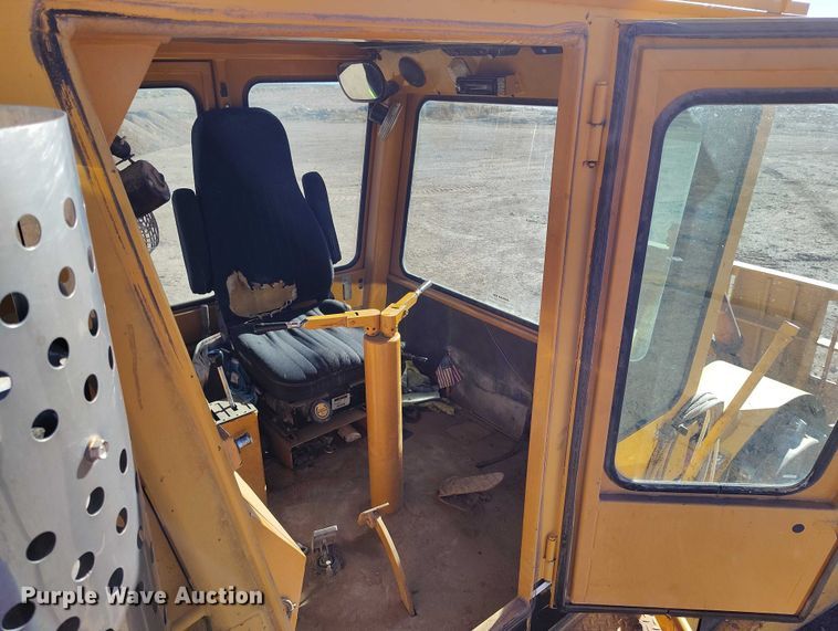 image for item DP5162 CMI TM-3-350 landfill compactor