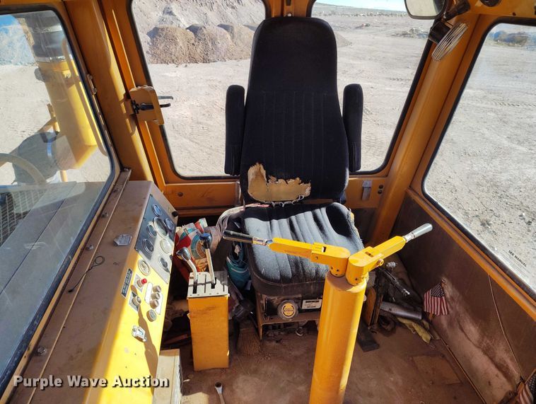 image for item DP5162 CMI TM-3-350 landfill compactor